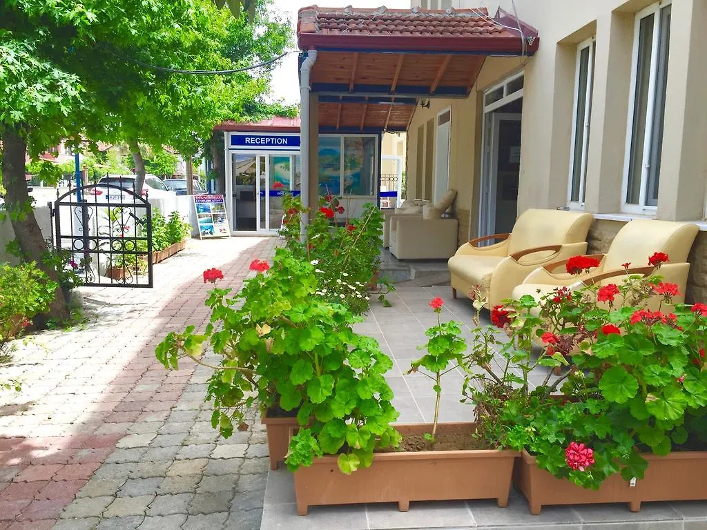 Dove Apart Hotel Fethiye 2*,