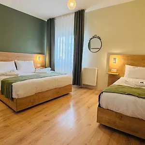 Sultan & Hostel