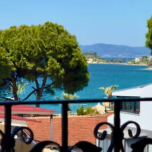 Rosy Apartahotel