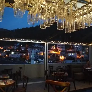 Sakura Hostal